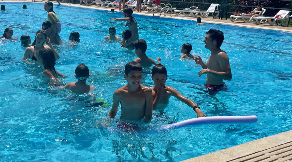 blog summer camp classes english and pool camp avila day